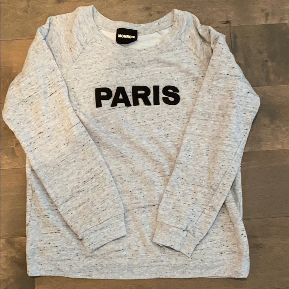 Sweatshirt